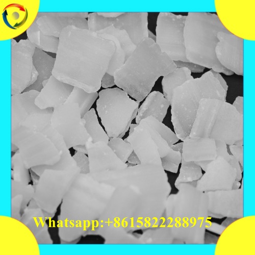Caustic soda flakes of uniform size and good quality